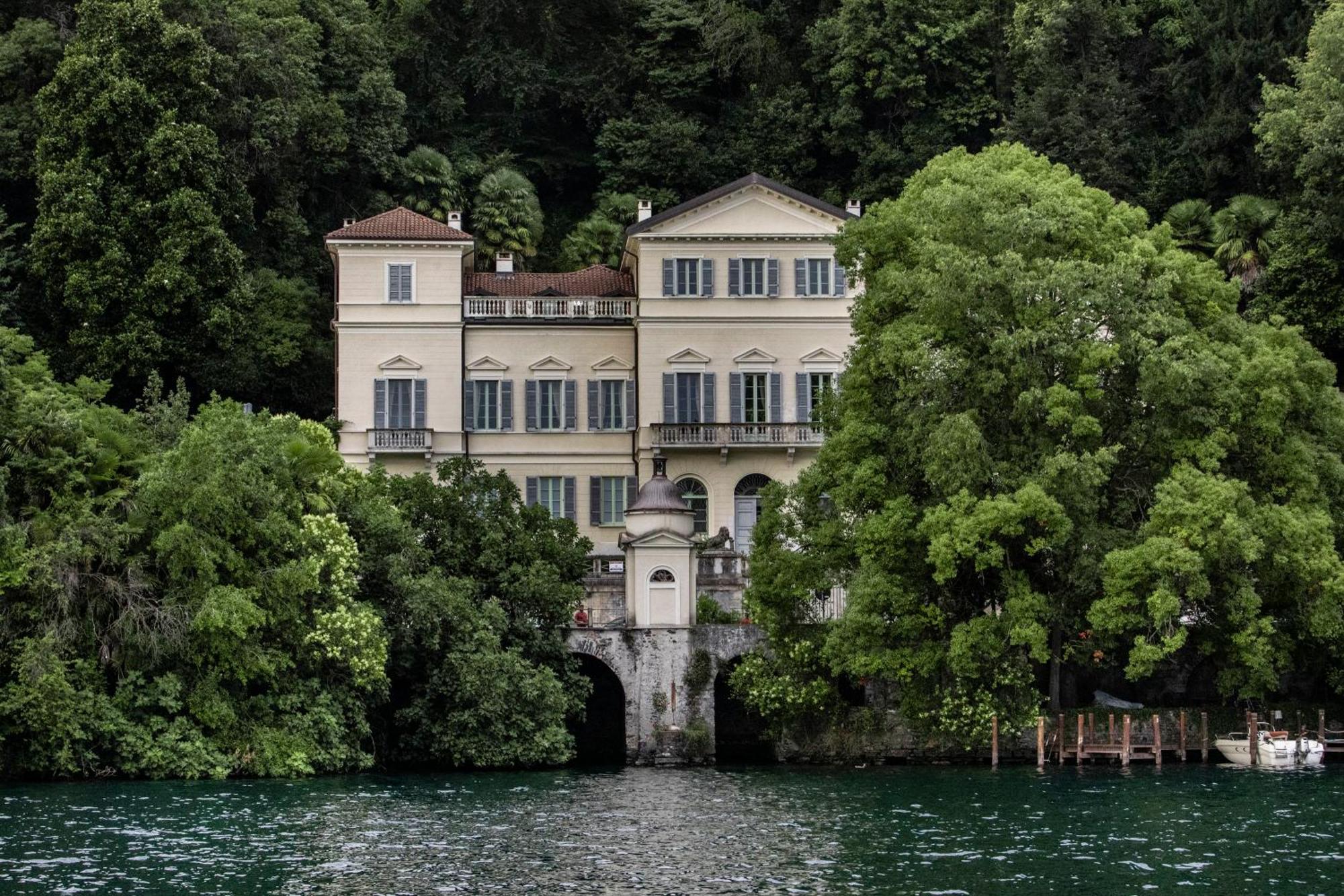 Casa Fantini - Lake Time Hotel Pella Exterior photo